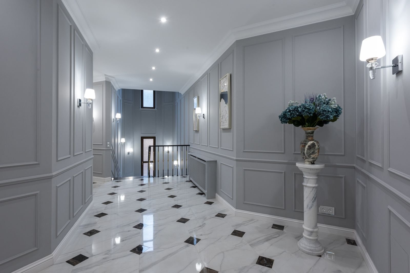Villa entrance approach