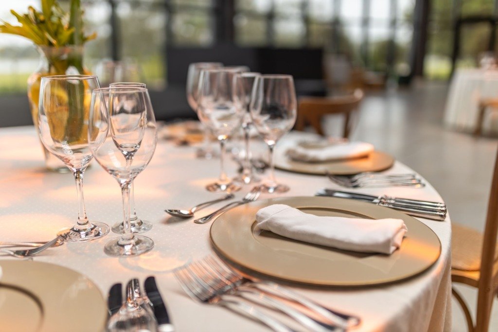 Choosing a Dining Table for a Cairo Home