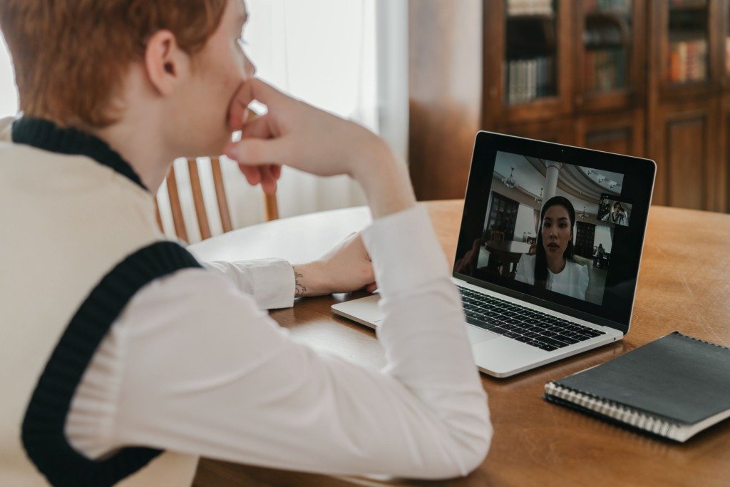 Virtual vs In-Person Design Consultation: What Each One Gets You